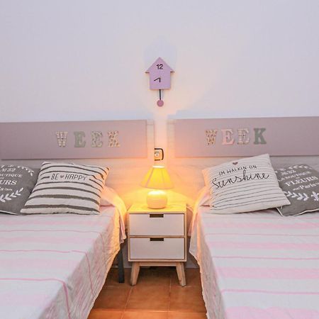 Villa Laura II - Only Families Cambrils Eksteriør billede