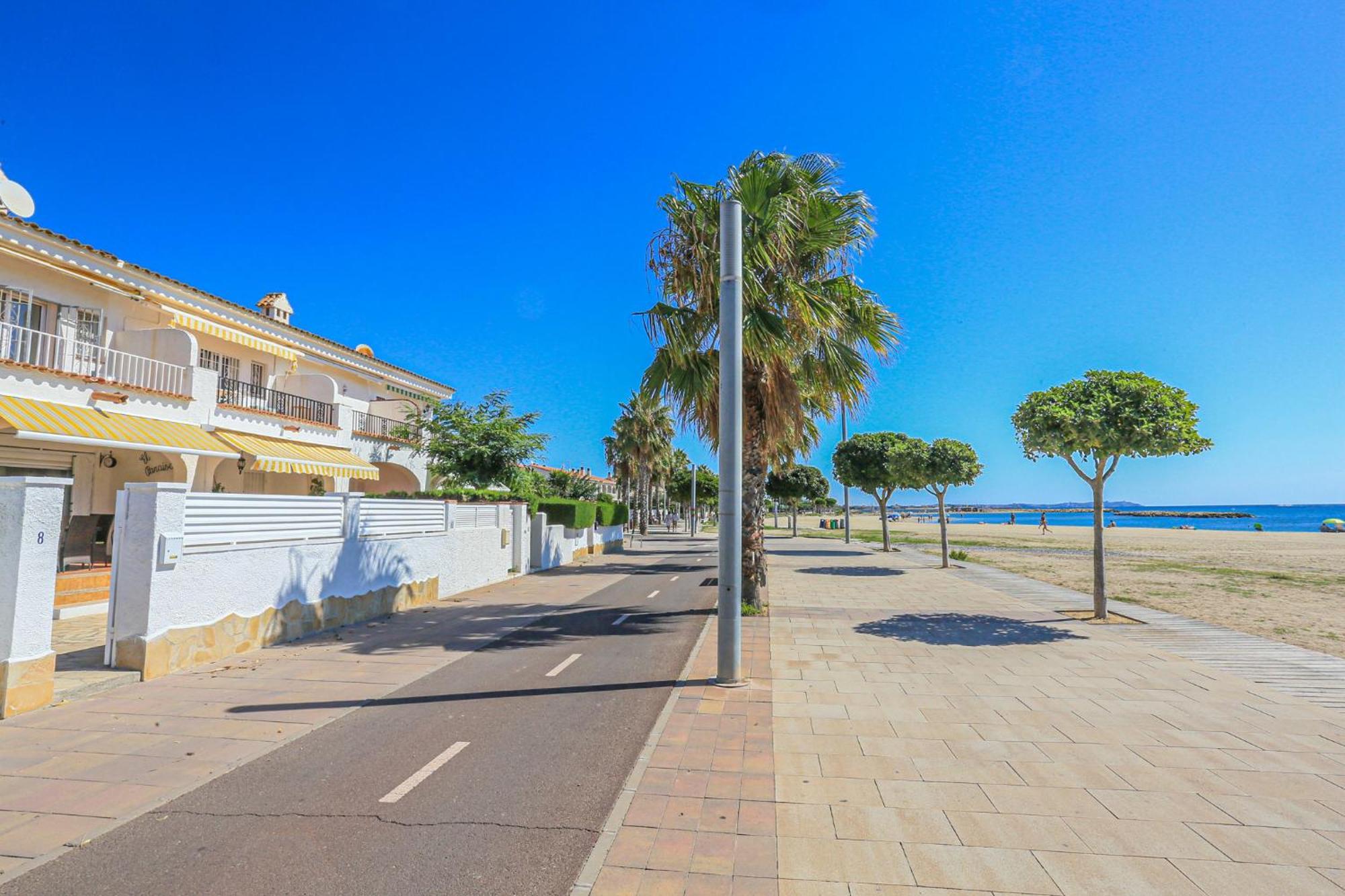 Villa Laura II - Only Families Cambrils Eksteriør billede