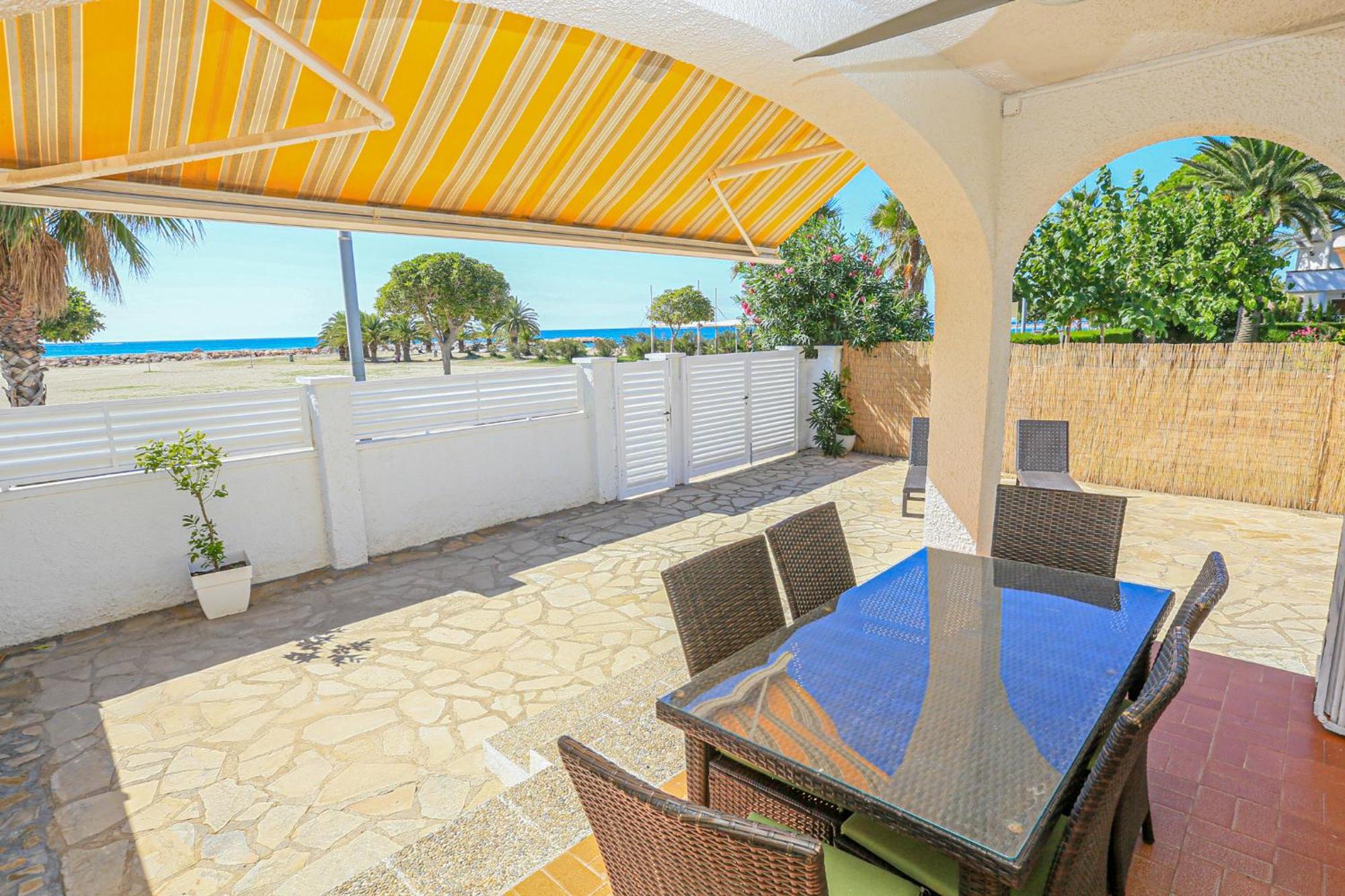 Villa Laura II - Only Families Cambrils Eksteriør billede